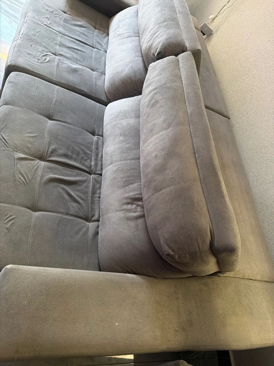 Sofá retrátil Connect suede cinza 2,50 mts