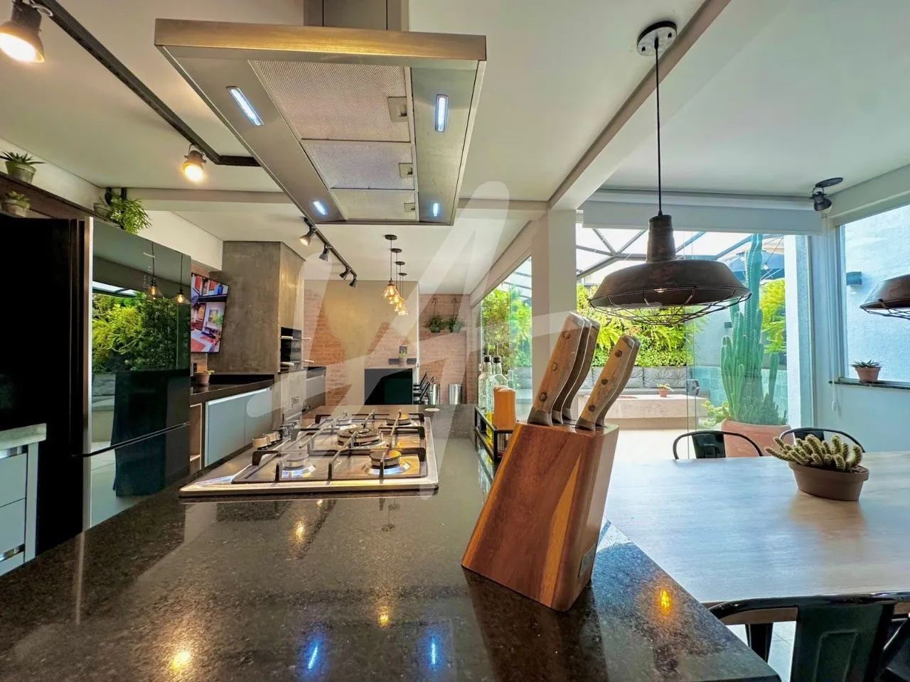 Casa de Canto Diferenciada 3 Dormitórios com suíte e Closet e Spa - Foto 4