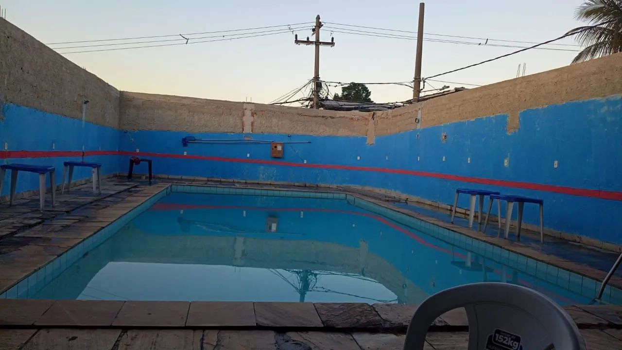Arrendo um piscina bar com tudo dentro  - Foto 2