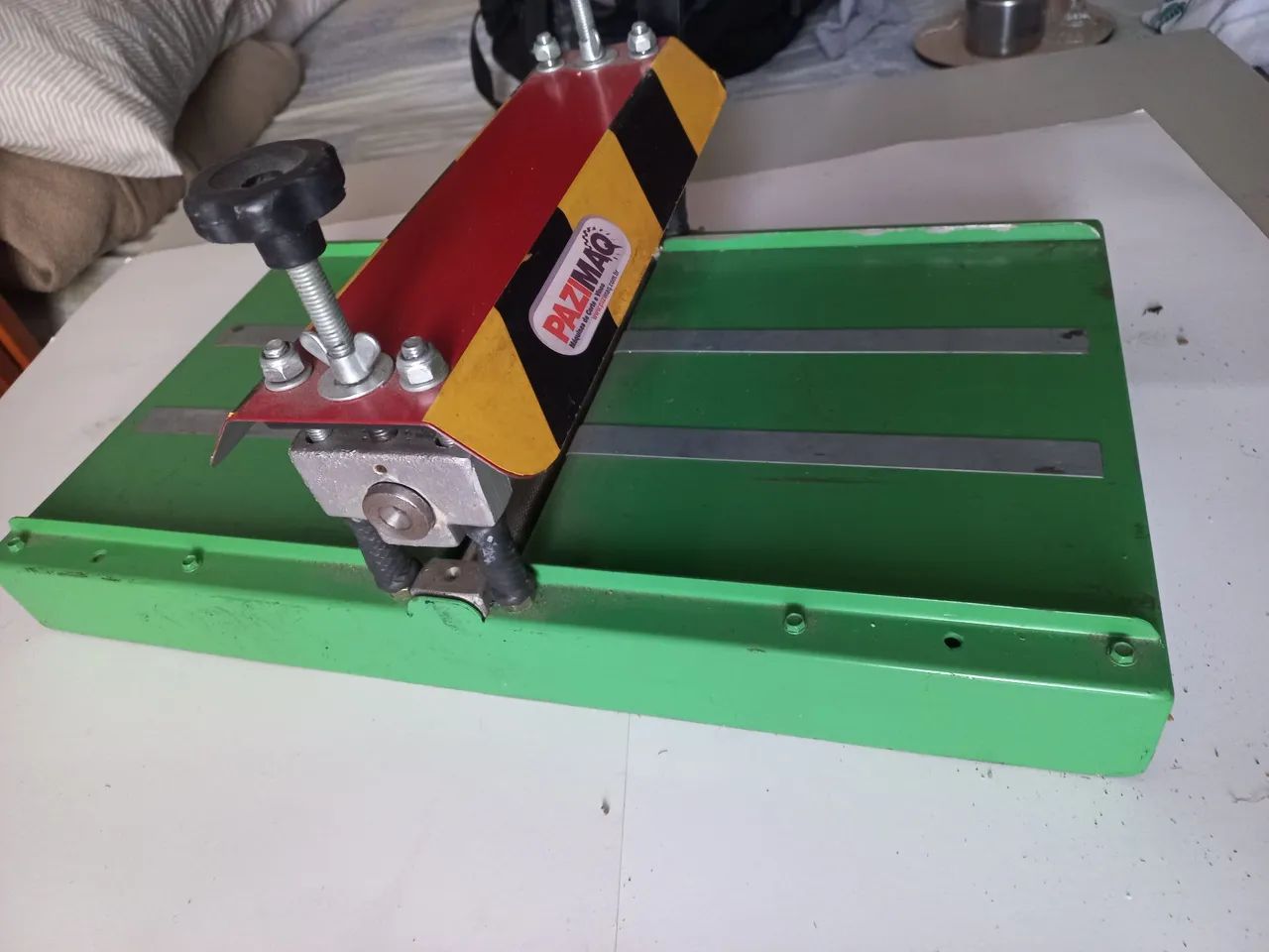 Maquina de Corte e vinco tipo calandra - Foto 5