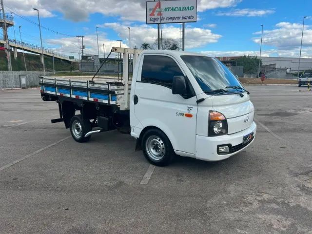 Hyundai Hr HR 2.5 TCI Diesel (RS/RD) 2015