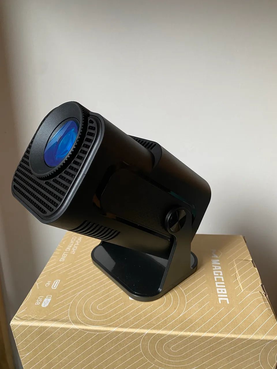 Projetor Magcubic Hy320 mini Android