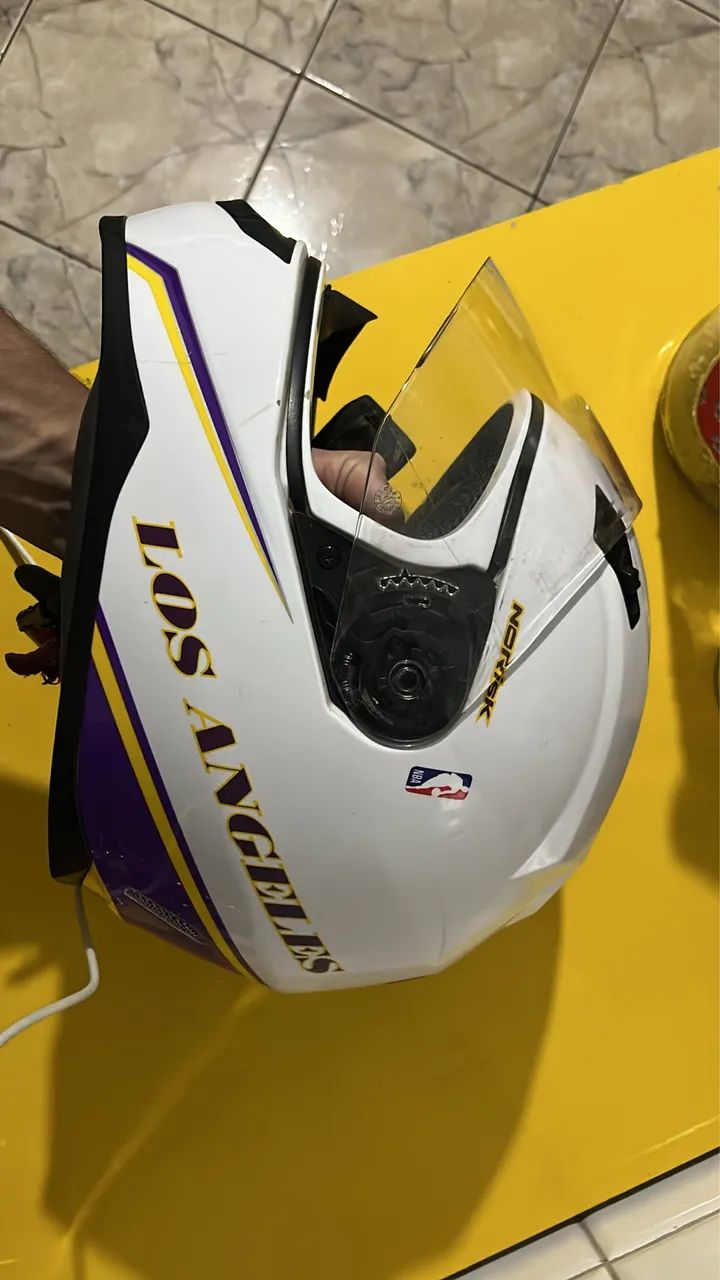 Capacete lakers - Foto 4