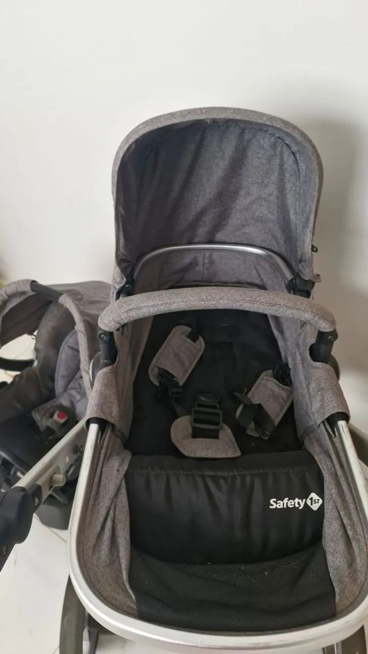 Carrinho de bebê com bebê conforto  - Foto 2