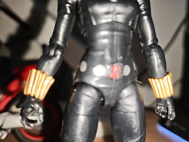 MARVEL LEGENDS VIÚVA NEGRA COM MOTO - Foto 5