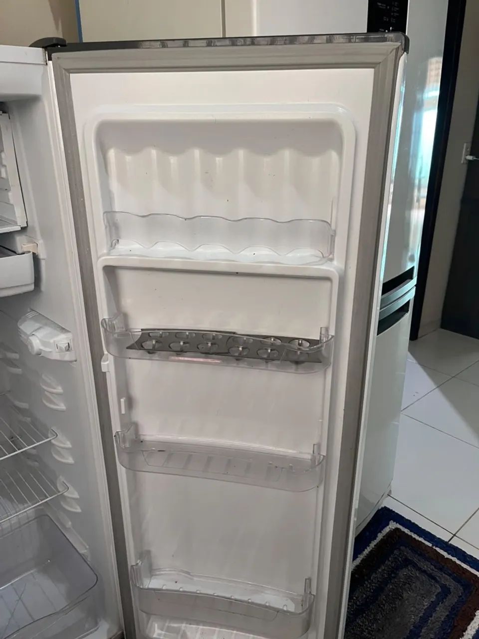 Vendo geladeira  - Foto 3