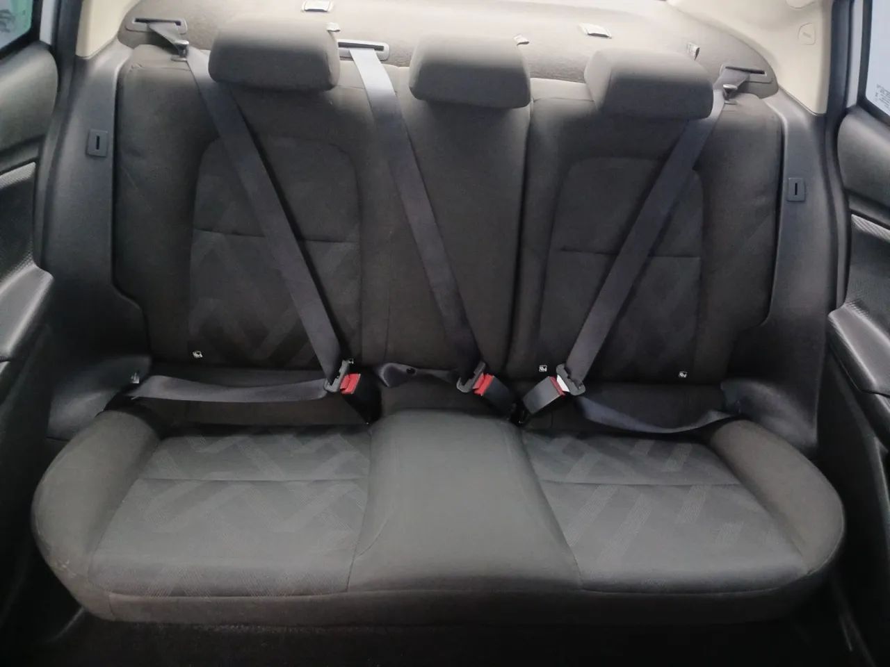 Chevrolet Onix Activ 1.4 8V Flex Aut. 4P, foto 18 de 18