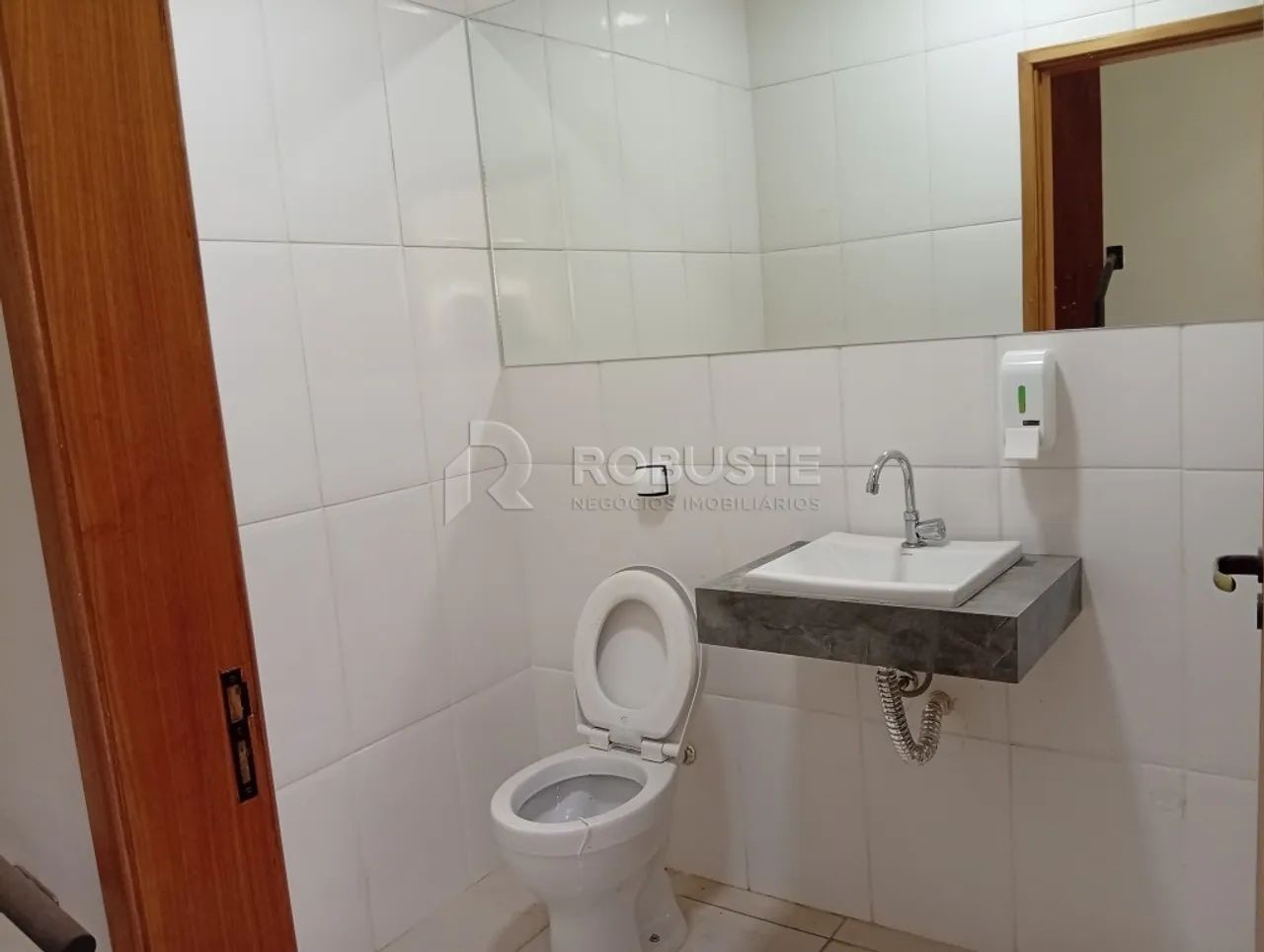 Ponto Comercial para Alugar no Jardim Bom Pastor, Botucatu - Foto 3