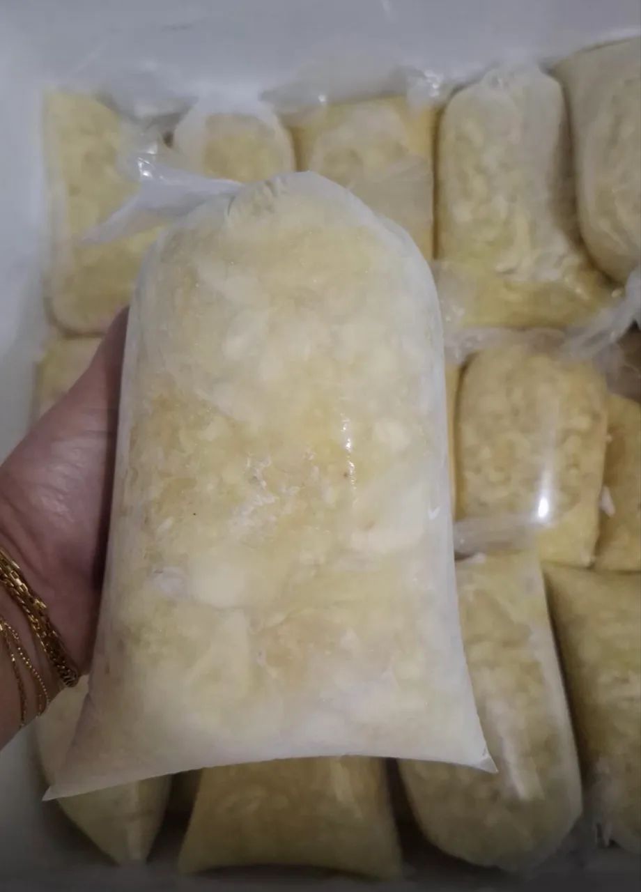 Vende-se Polpa PURA de Cupuaçu 100 % natural (embalagens de 1 kg)