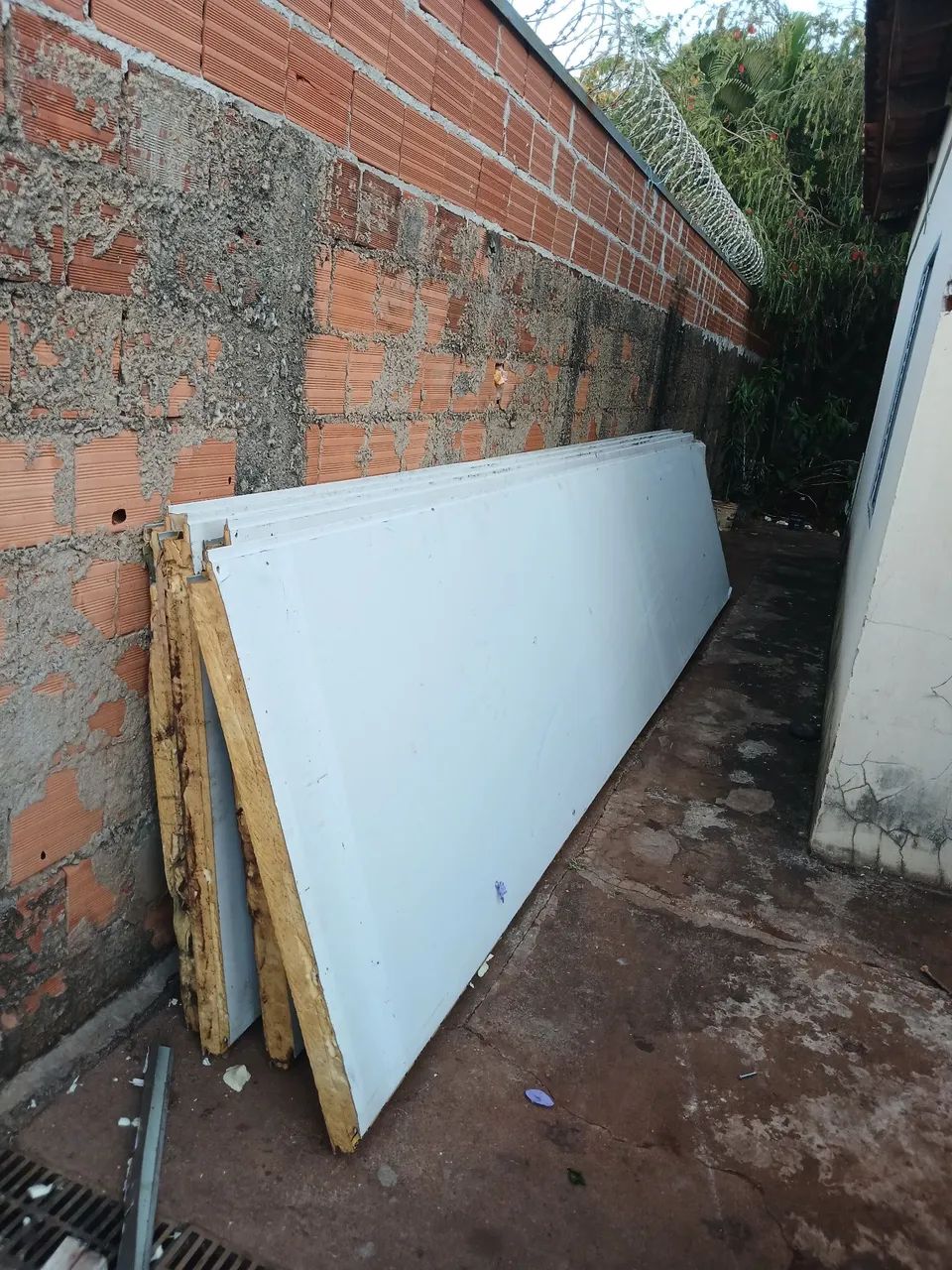 Vendo estrutura com telhas sanduíche isotérmica  - Foto 3