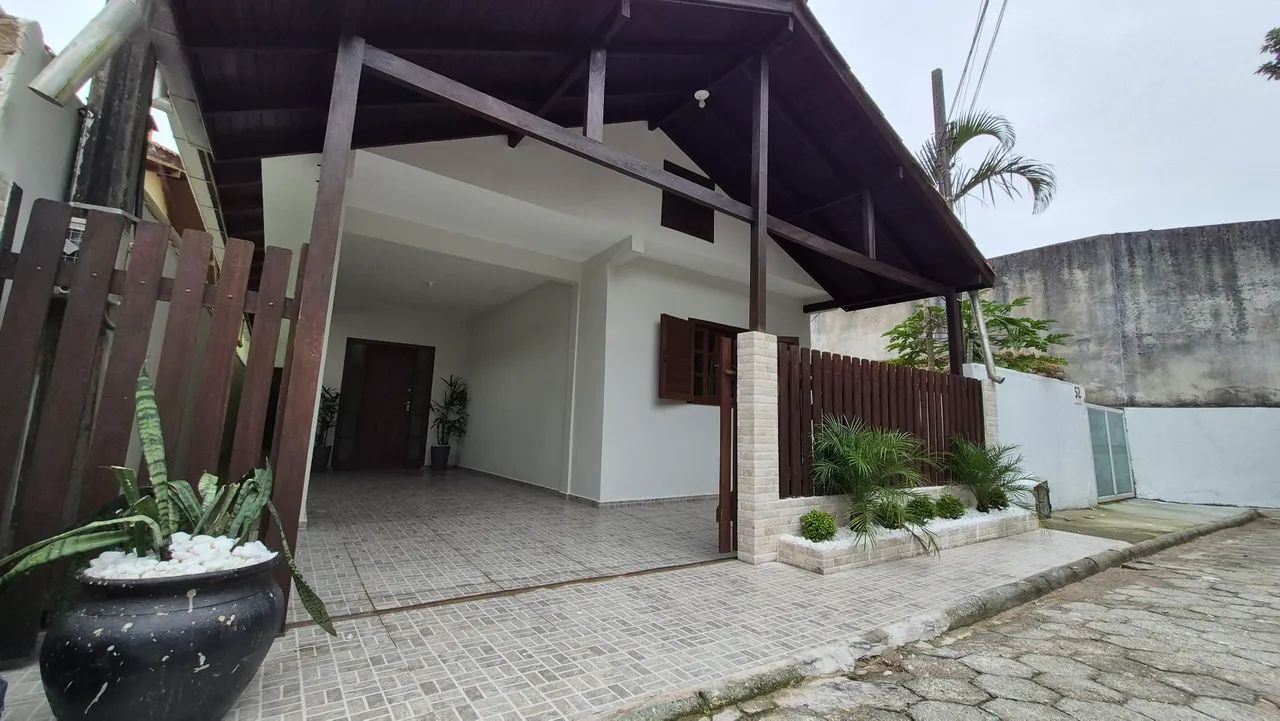 Casa 4 dormitórios nos ingleses- baixou para 540 mil  - Foto 2