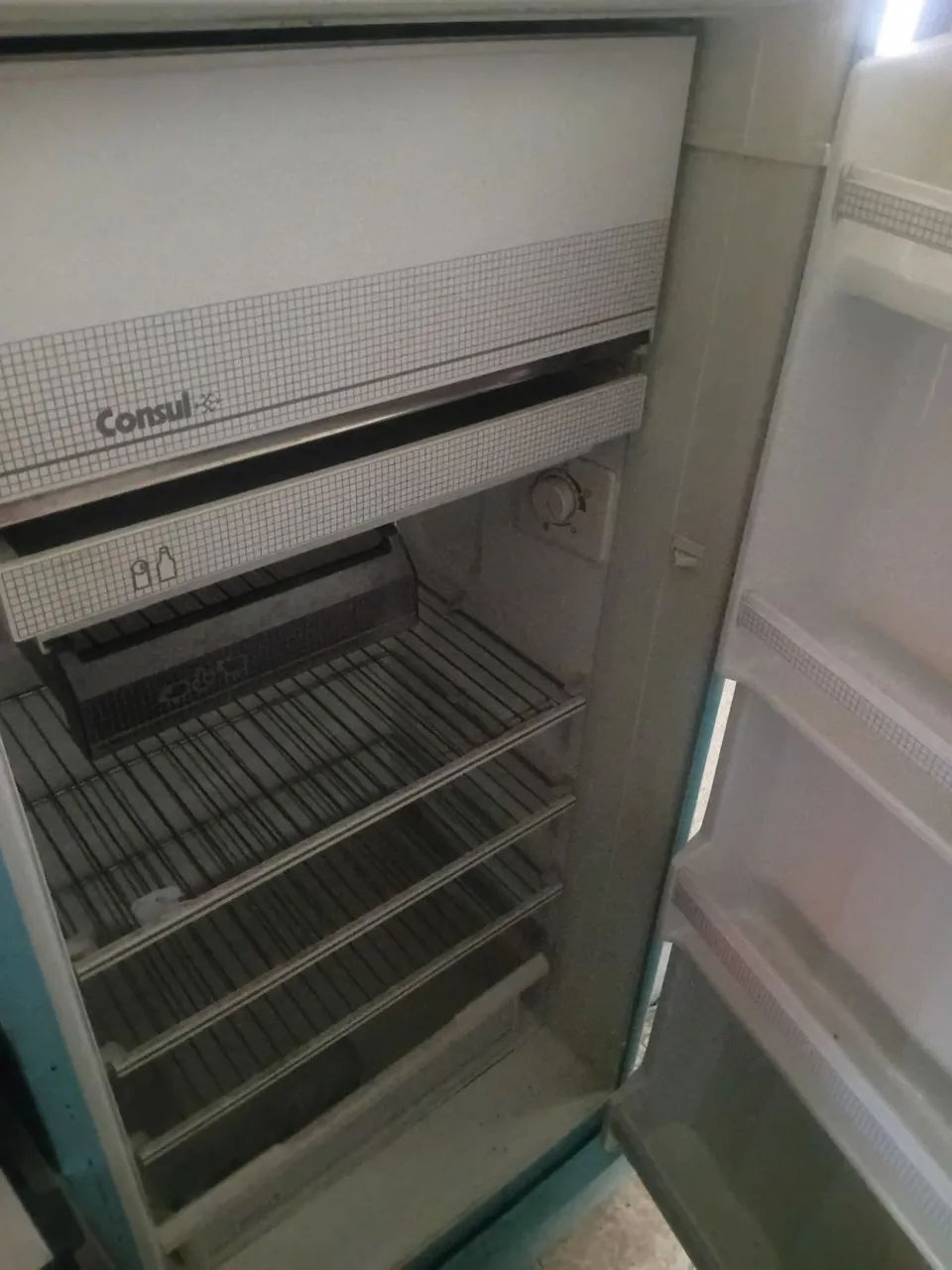 Vendo geladeira consul 