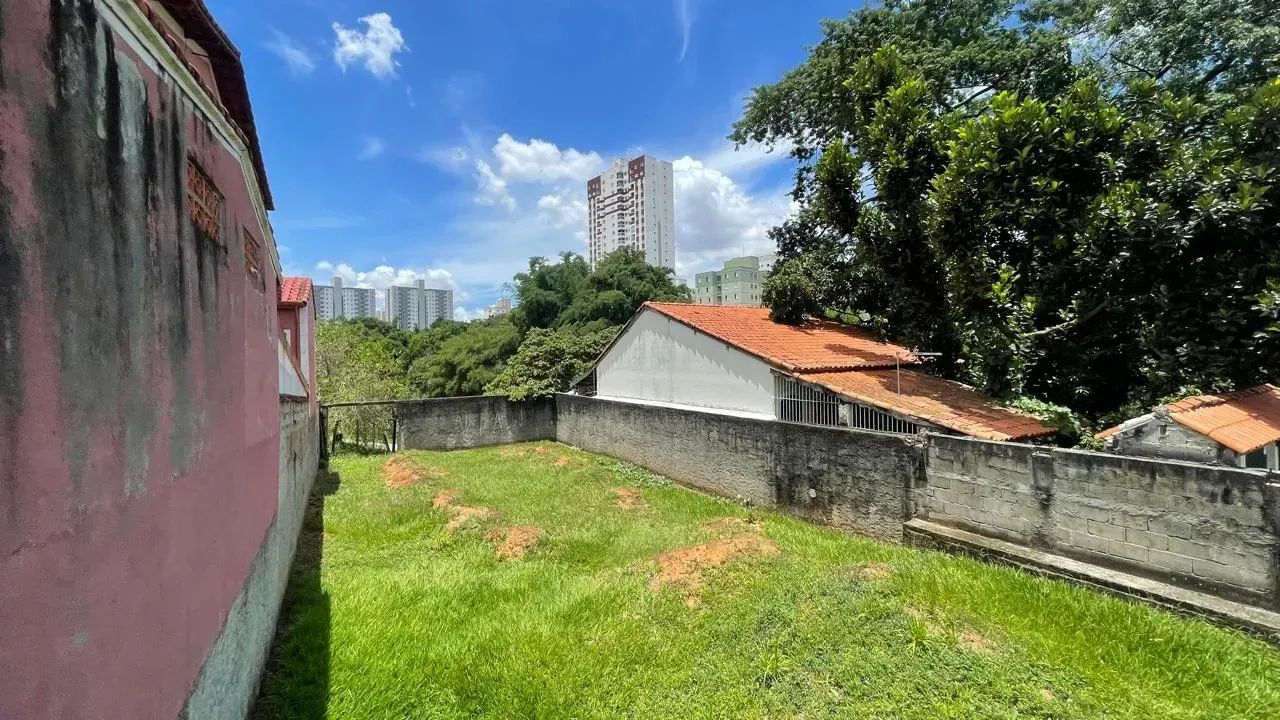 Terreno Bosque dos Eucaliptos 225 metros Plano - Foto 3