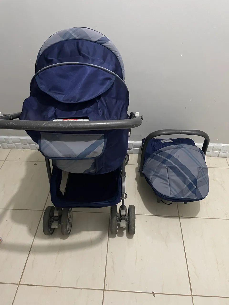 Carrinho de bebê e bebê conforto burigotto  - Foto 2