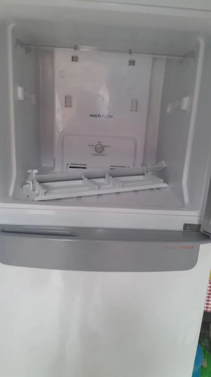 Geladeira eletrolux  - Foto 3