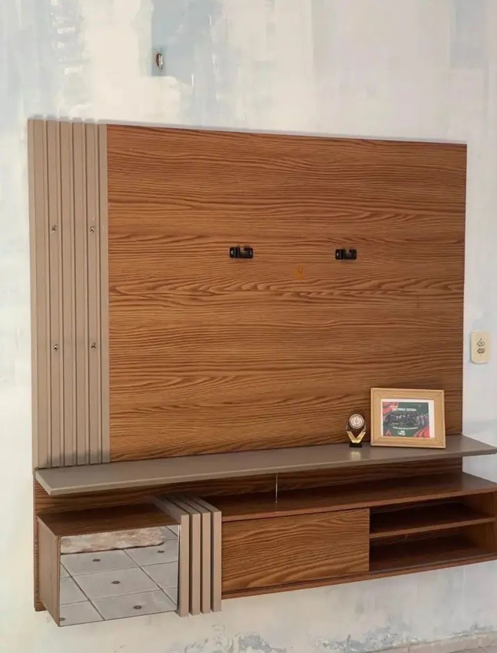 Vendo Painel para TV até 55 polegadas. 