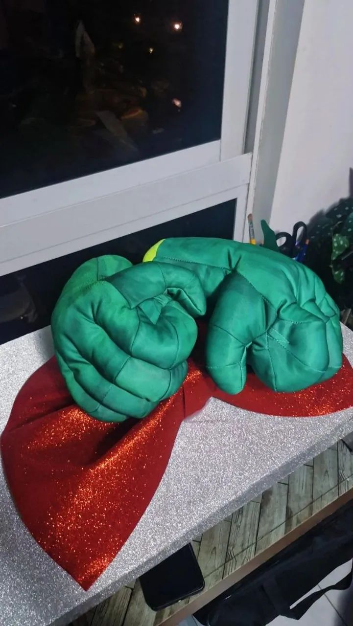 Luvas do hulk 