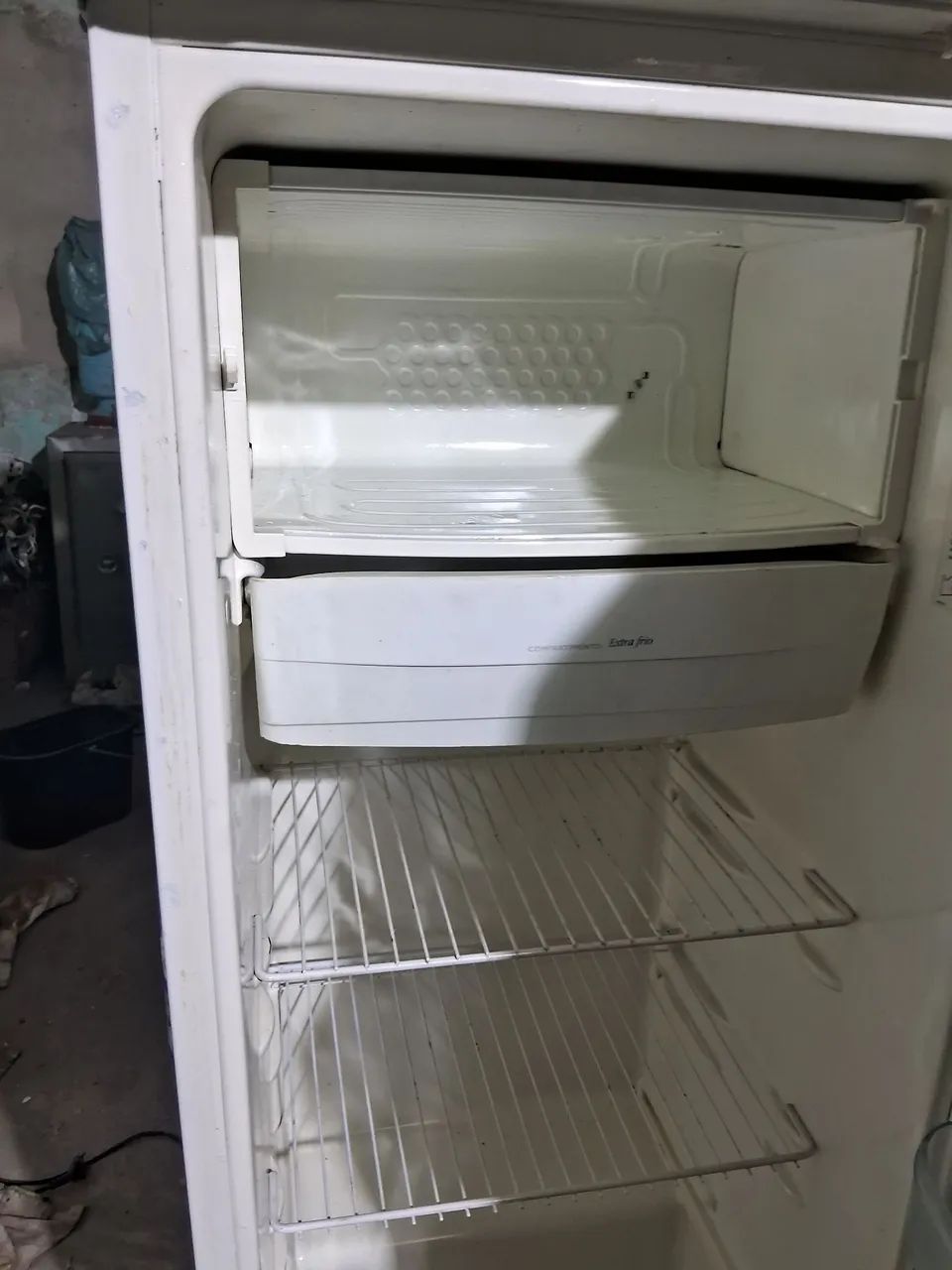 Geladeira electrolux 280lts - Foto 5