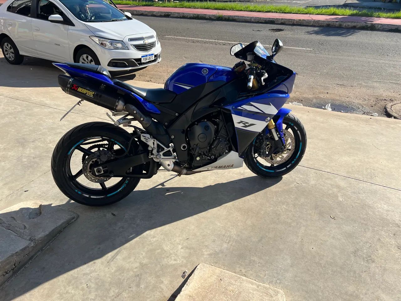 R1 1000cc 2012 - Foto 3
