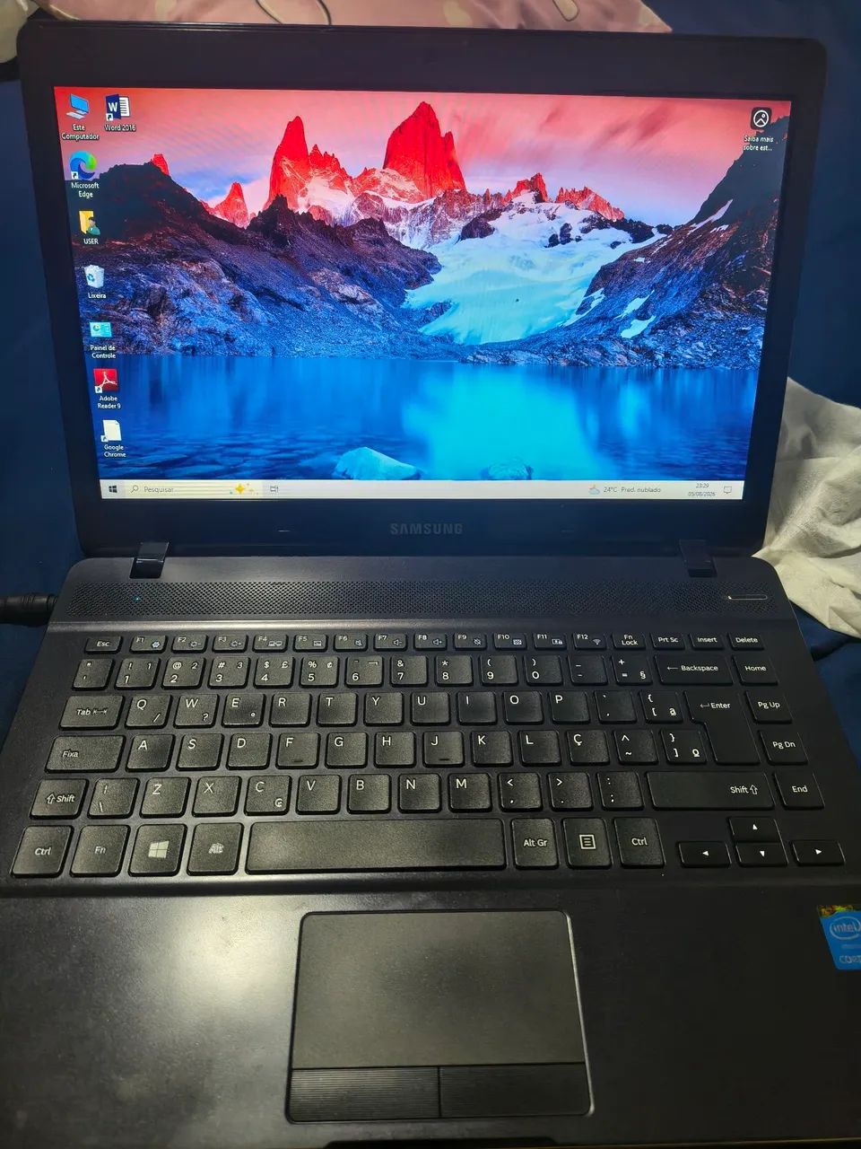 Notebook Samsung 370E NP370E4V 14" Intel Core i3 4GB 500GB Branco