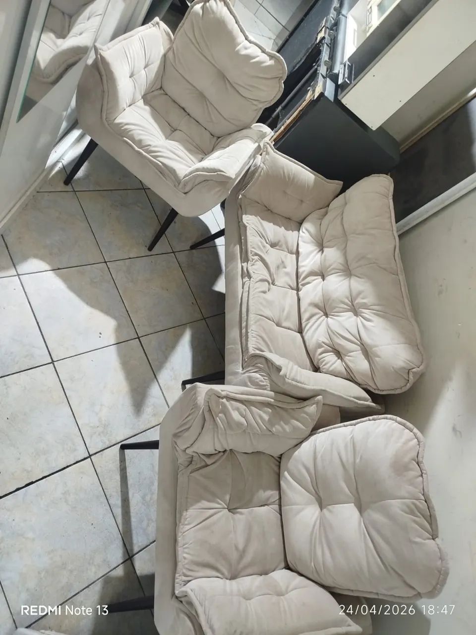 Poltrona 441140328573194242