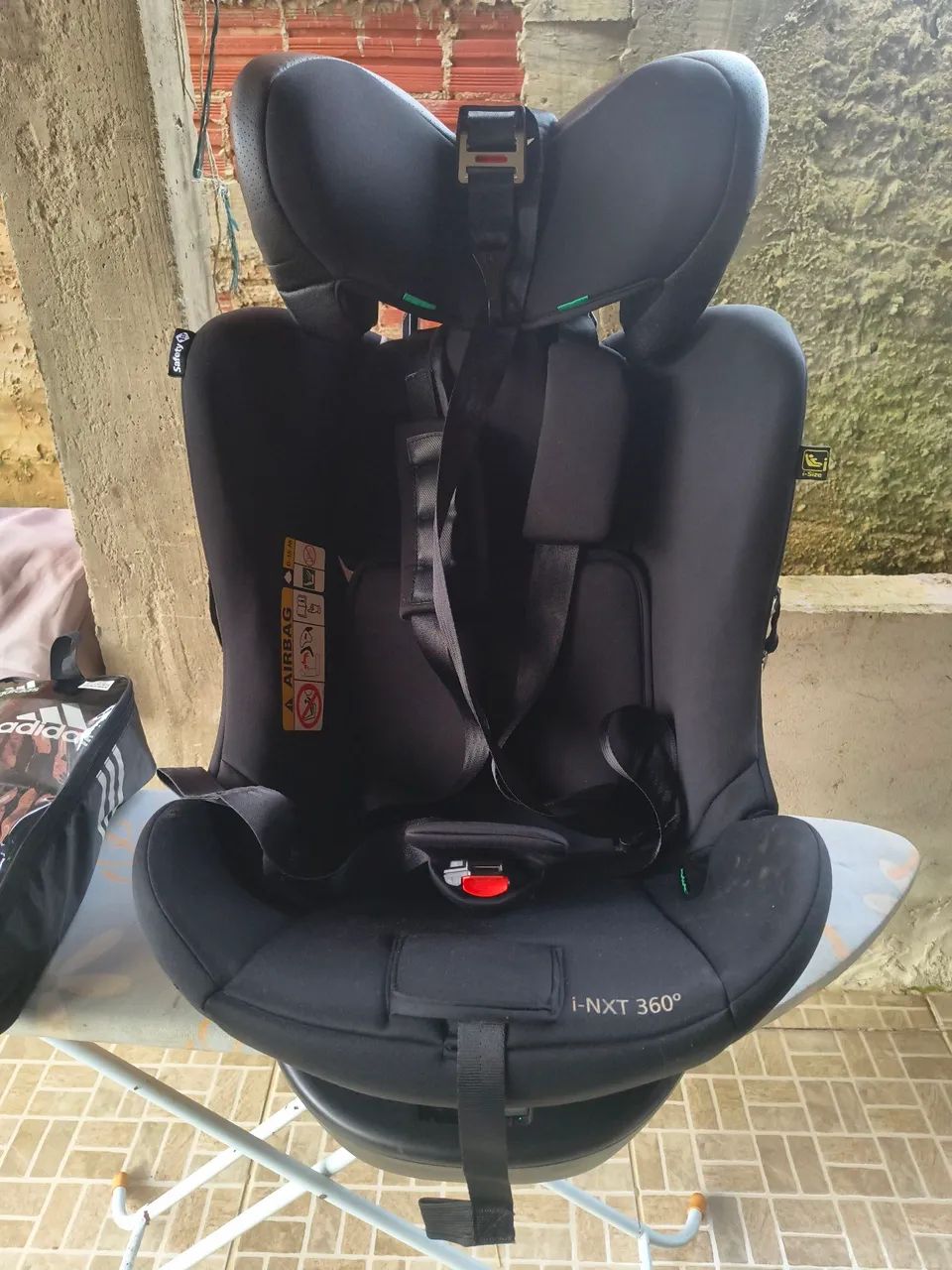 Cadeirinha bebê conforto 