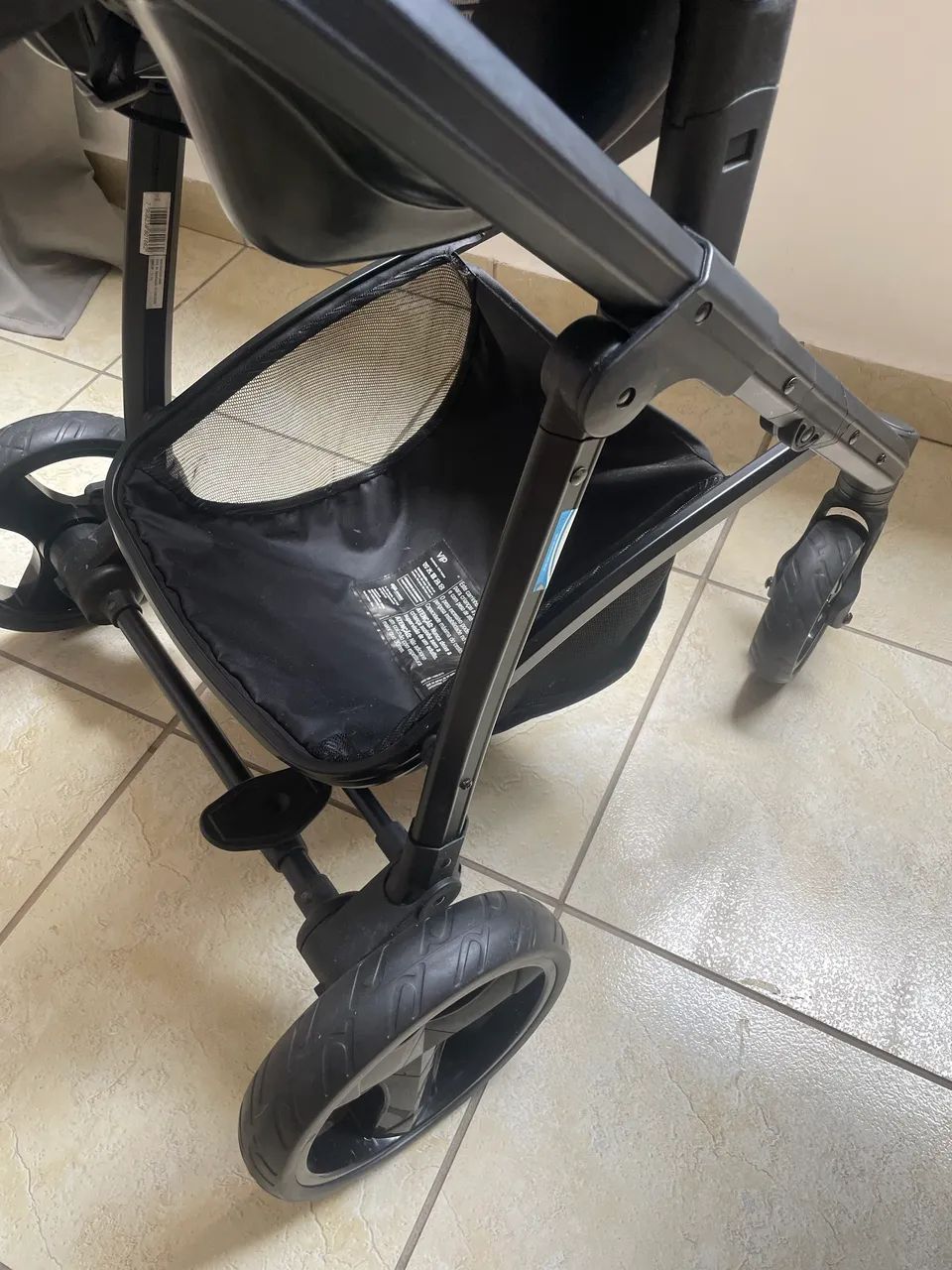 Carrinho de bebê com bebê conforto e Moisés  - Foto 5