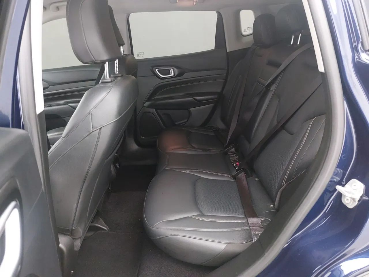 Jeep Compass LONG. T270 1.3 TB 4x2 Flex Aut., foto 17 de 18