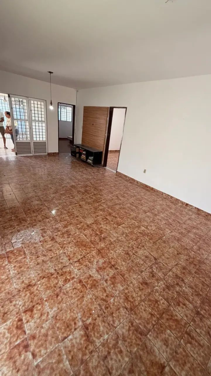 linda casa no Poço, ampla e muito confortável com garagem e 4 quartos