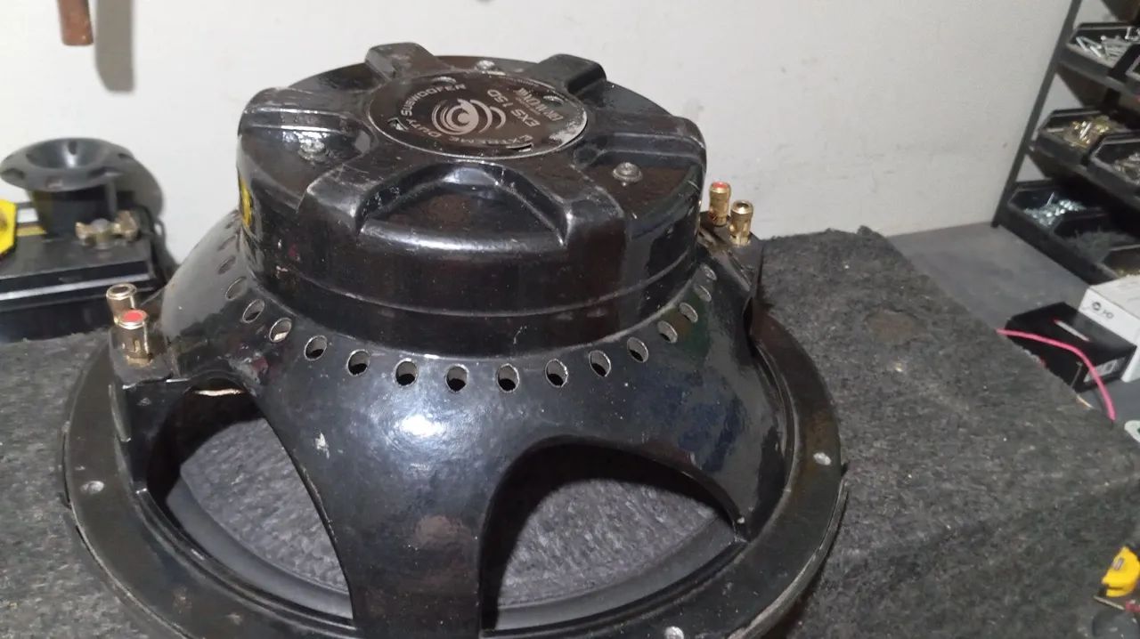 Sub bravox endurance 2k 15 polegadas 65082086548867122