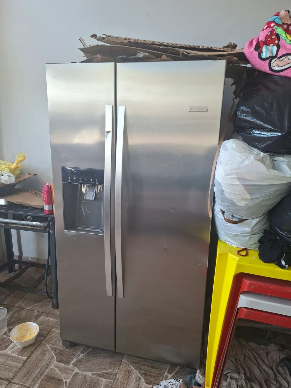 Vendo refrigerador Electrolux 2 porta 