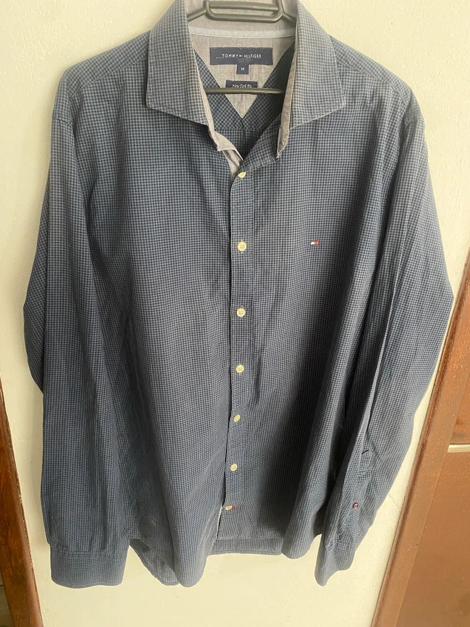 Camisa social tommy Hilfiger M original  - Foto 2