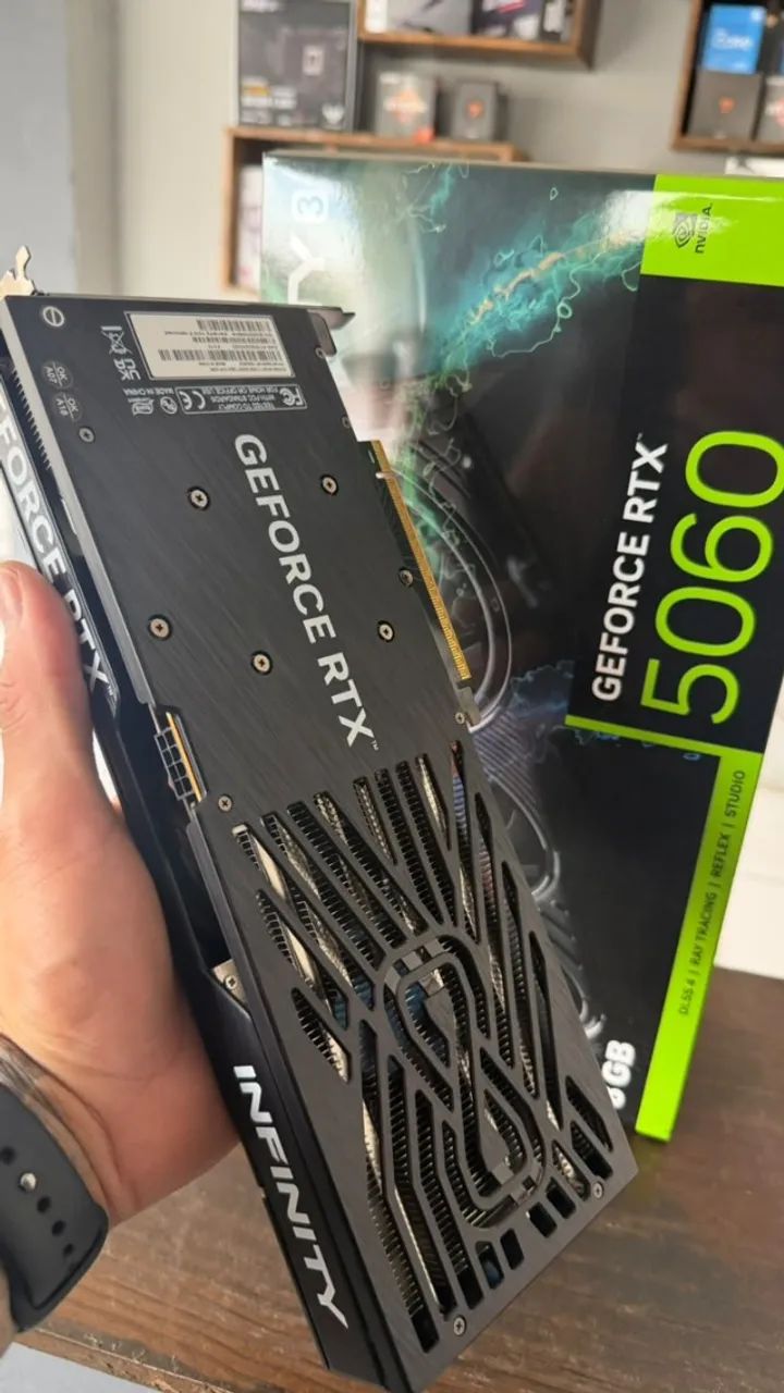 RTX 5060 Palit Infinity 3 - Foto 2