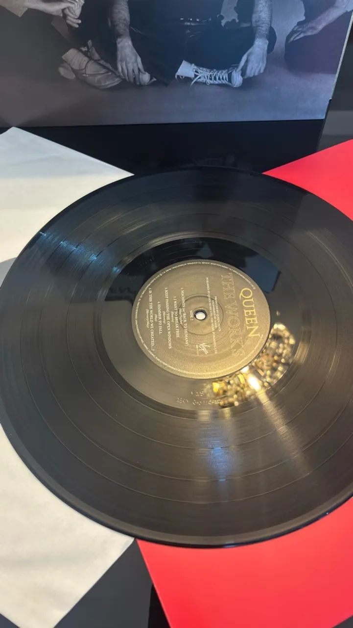 LP / VINIL | QUEEN - THE WORKS  | 180 GRAMAS | IMPORTADO - Foto 3