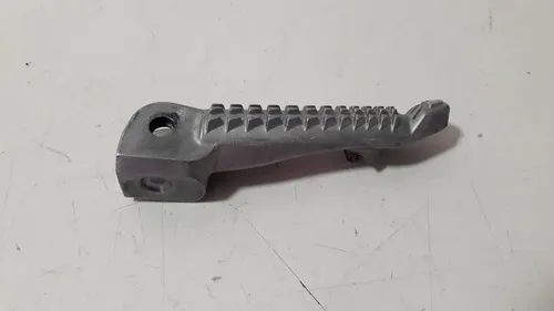 Pedaleira Dianteira Kawasaki Z400 19/23 L/e Detalhes 64323 - Peças