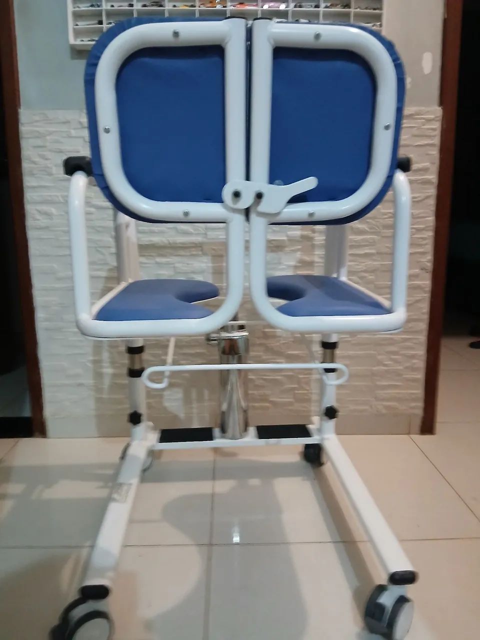 Cadeira de transferência  - Foto 3