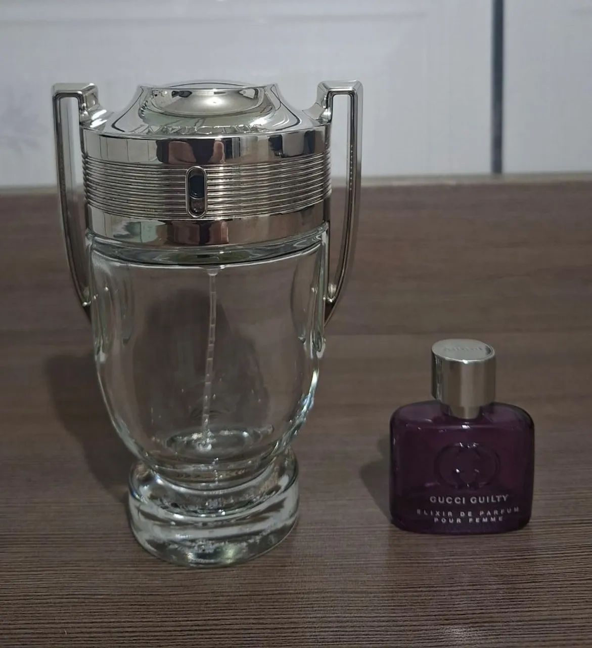 Frascos de Perfumes VAZIOS (INVICTUS PACO RABANNE E GUCCI GUILTY ELIXIR DE PARFUM) - Foto 2
