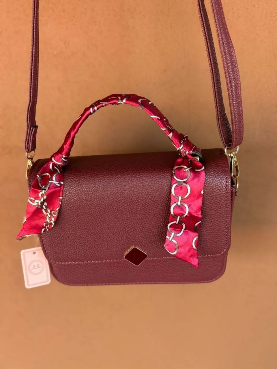 Bolsa com alça de mão e transversal  - Foto 2
