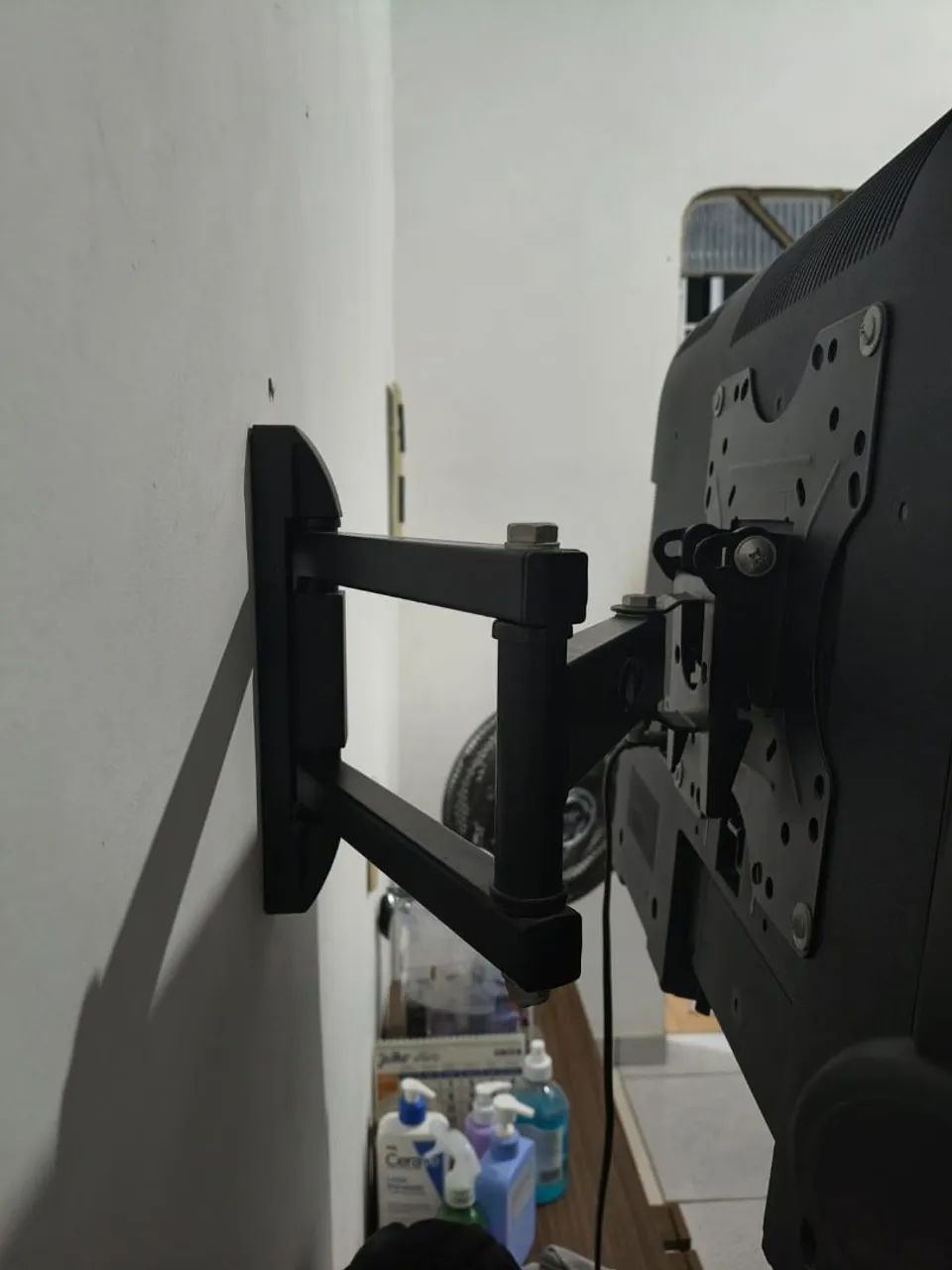 Tv de led 32 polegadas com chromecast  - Foto 3