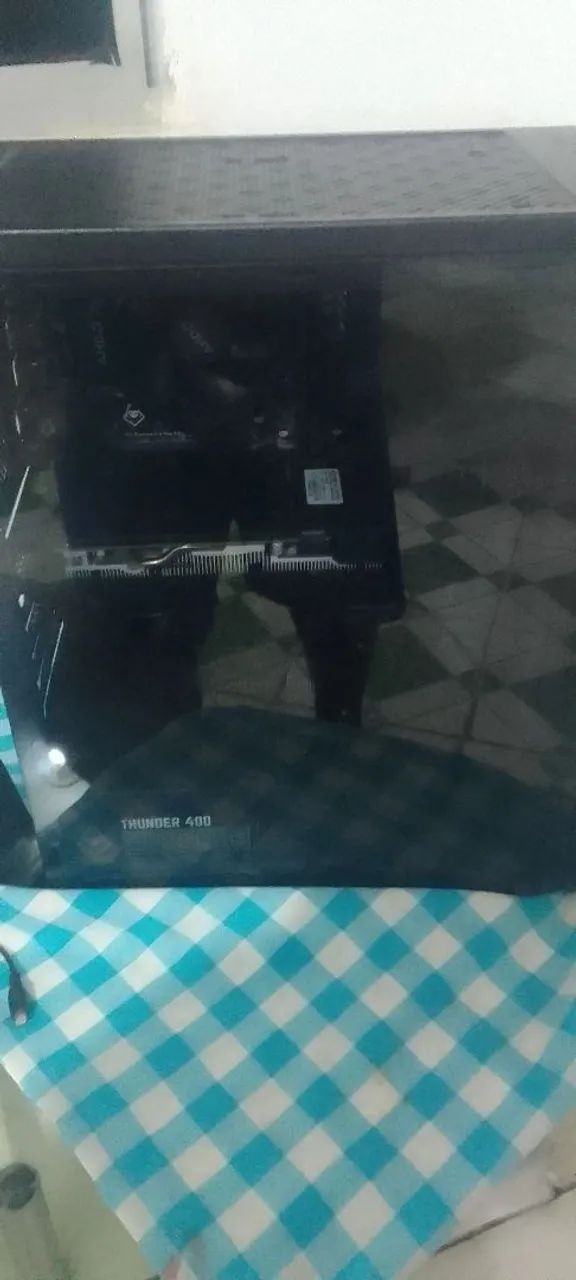 Vende se um CPU de com a tela  - Foto 2