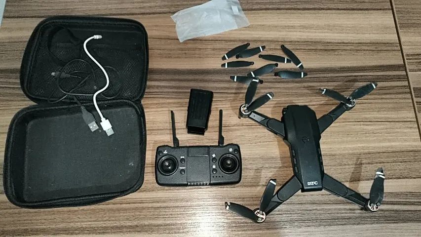 Drone Lyzrc L900 - Bom estado
