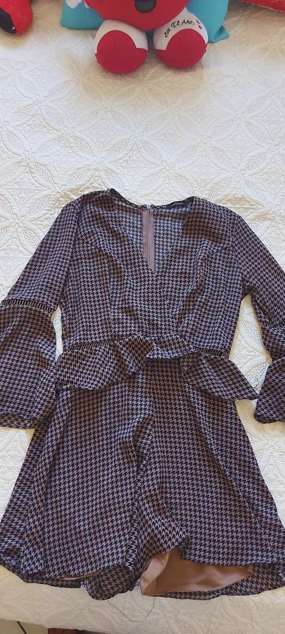 Lote de roupas e sapatos - Foto 5