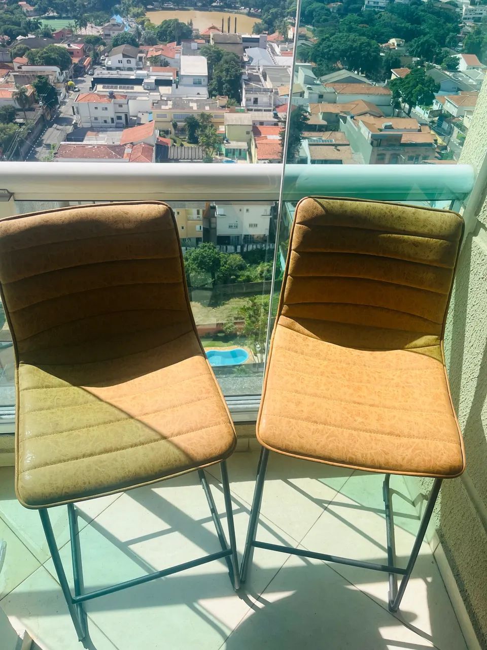 2 banquetas estofadas alta Caramelo - Foto 2