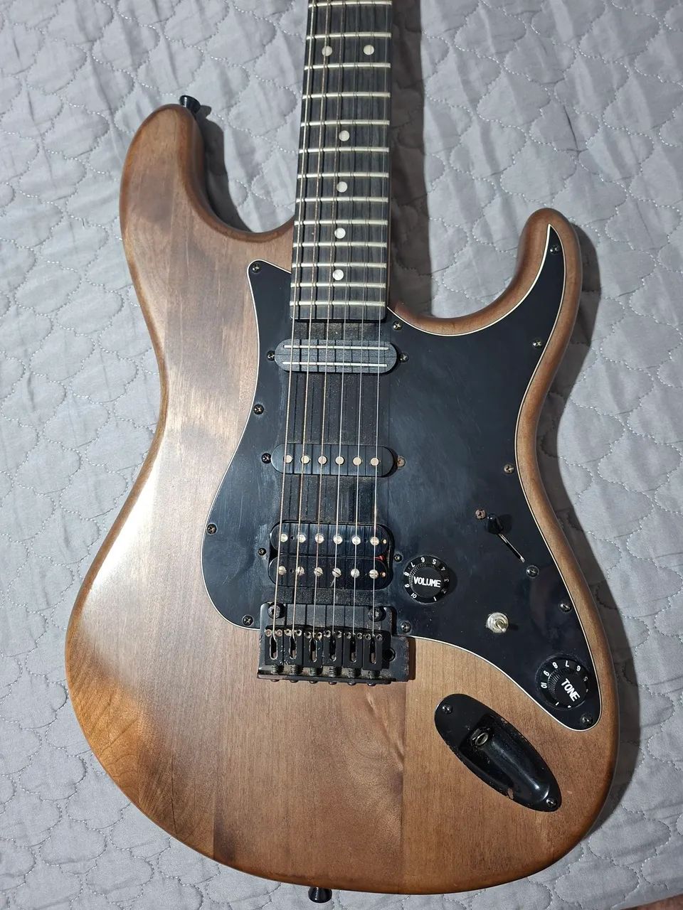 Guitarra Tagima JA 3 - Instrumentos musicais - Centro, Barrinha