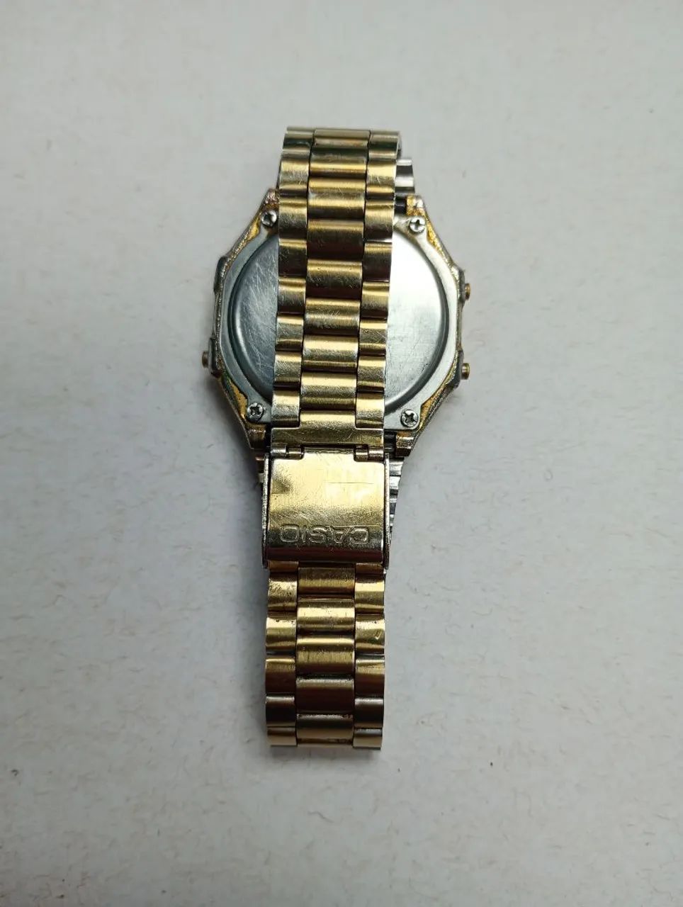 relógio casio vintage a168 dourado - Foto 4