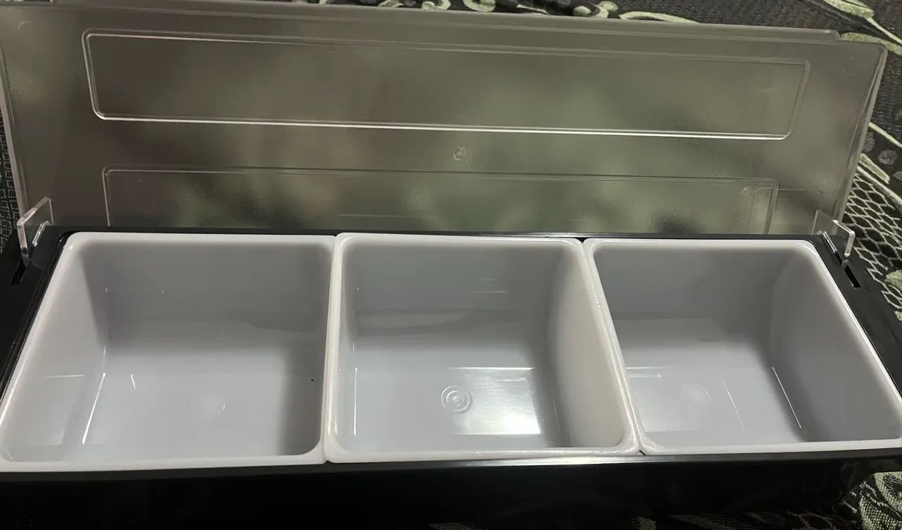 porta-condimentos / organizador com 3 compartimentos e tampa