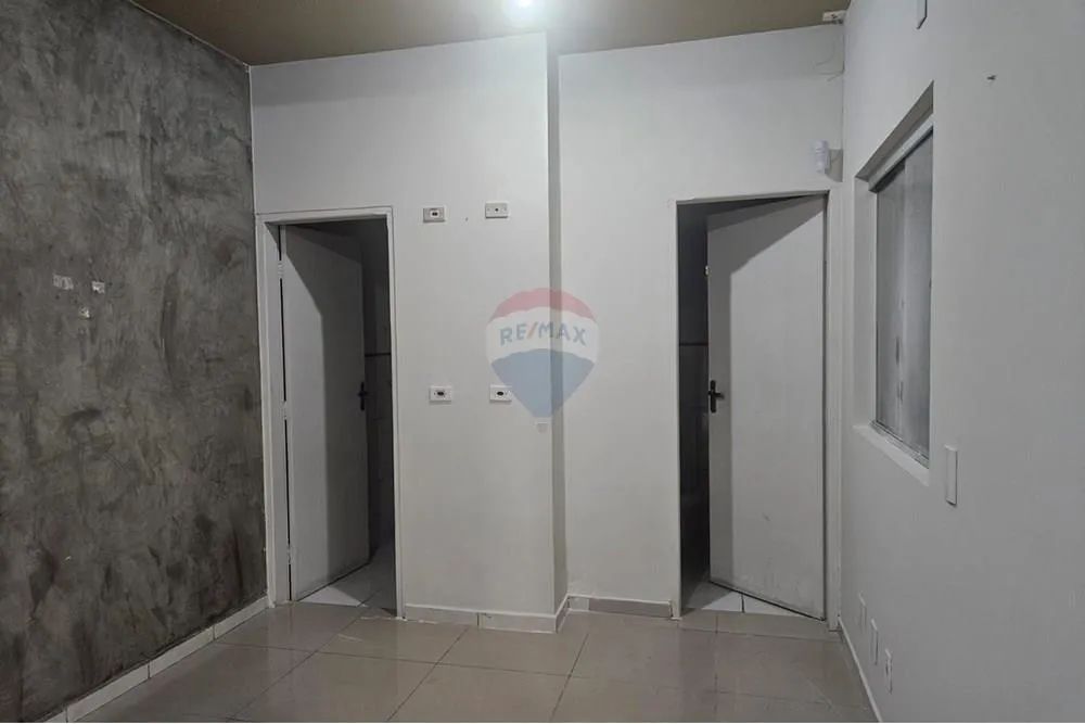 RE/MAX ALUGA Galpão Comercial com fácil acesso e inúmeras possibilidades em Vinhedo, SP po - Foto 9