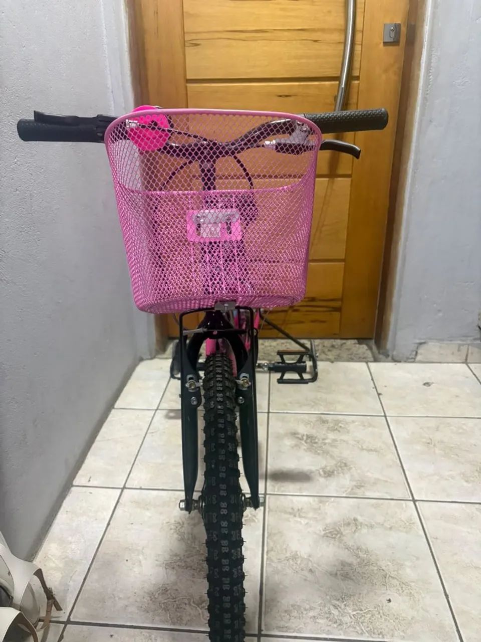 Bicicleta aro 15 Pink com preto - Foto 5