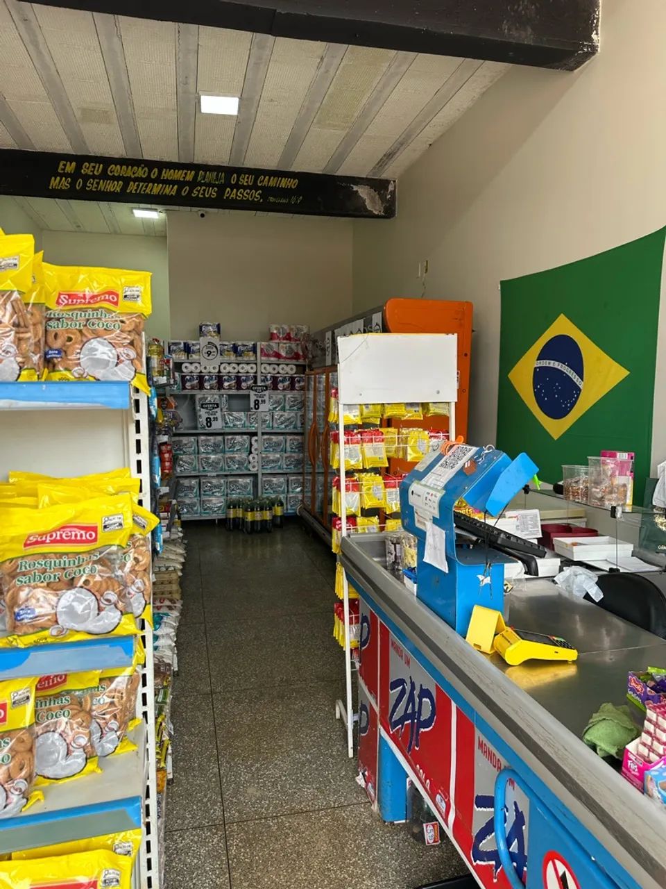 Vendo mercadinho funcionando