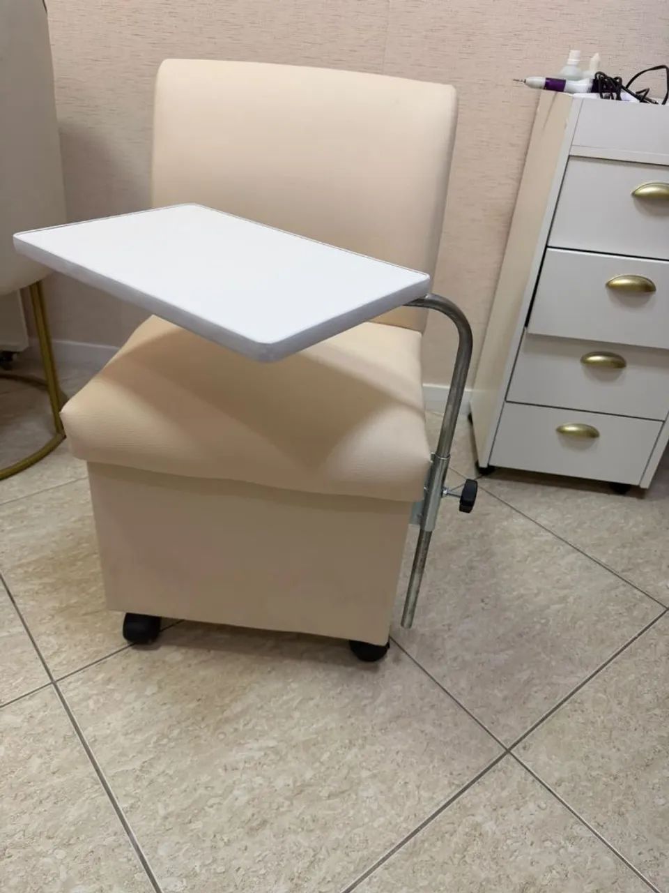 Cadeira pedicure + apoiador de pé - Foto 2